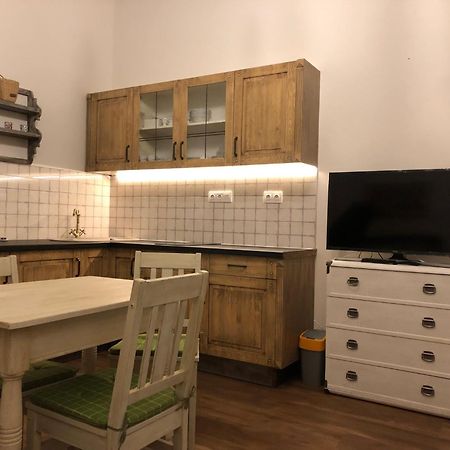 All In Apartman Ii. Boedapest Buitenkant foto