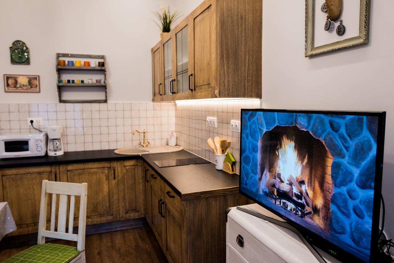 All In Apartman Ii. Boedapest Buitenkant foto